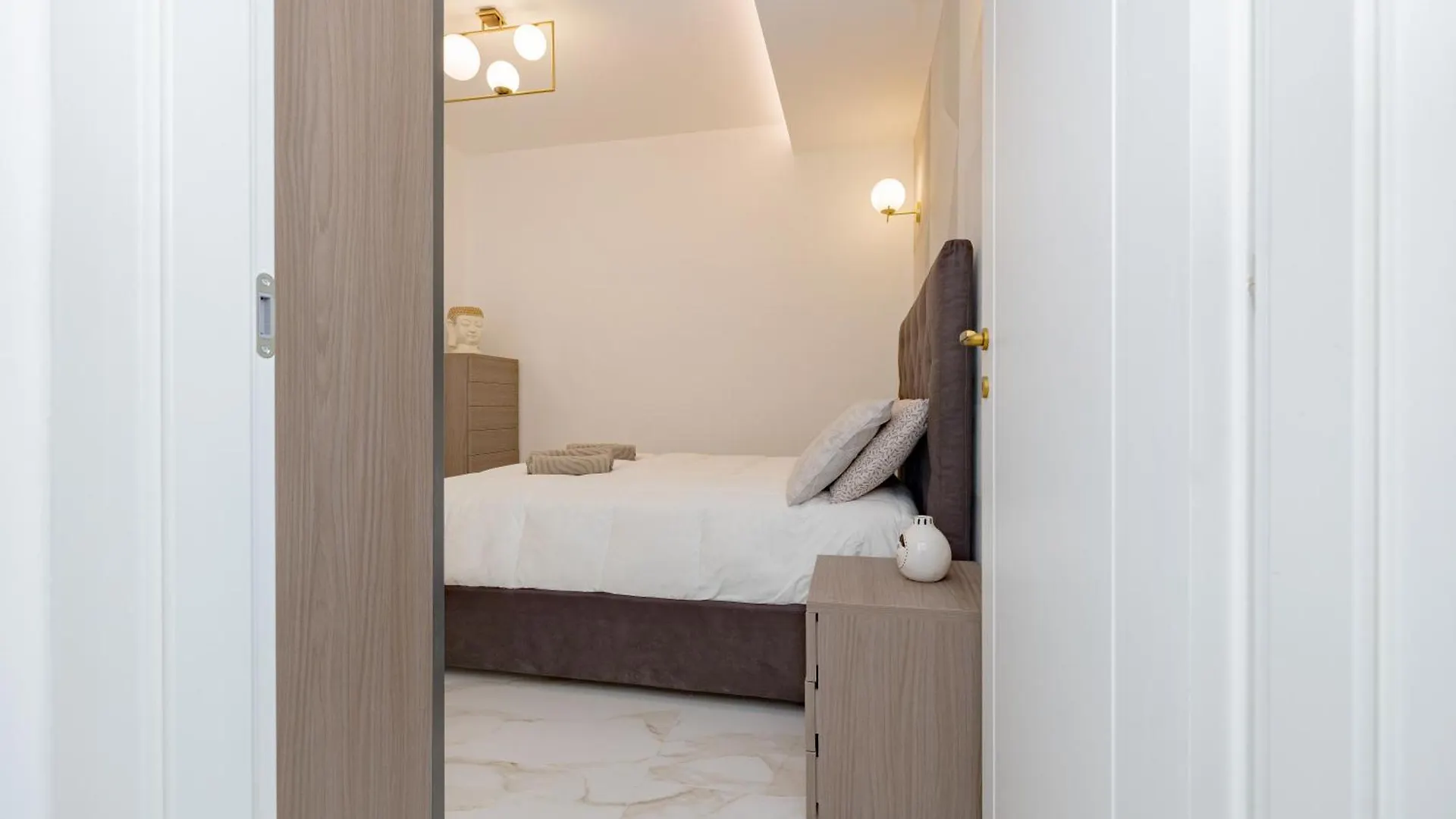 1Co4 - Duomo - Luxurious And Central - Milan
